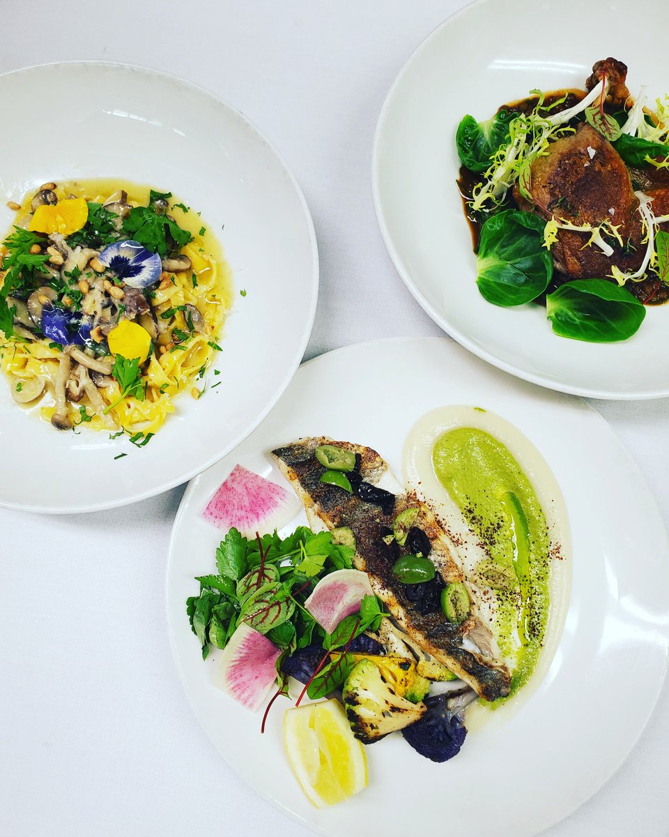 michaelsnewyork's tweet image. #nycrestaurantweek 
Mushroom + fettuccine 
Branzino + cauliflower 
Duck confit + lentil 
#MICHAELSNEWYORK #michaelisms #nyc #midtown