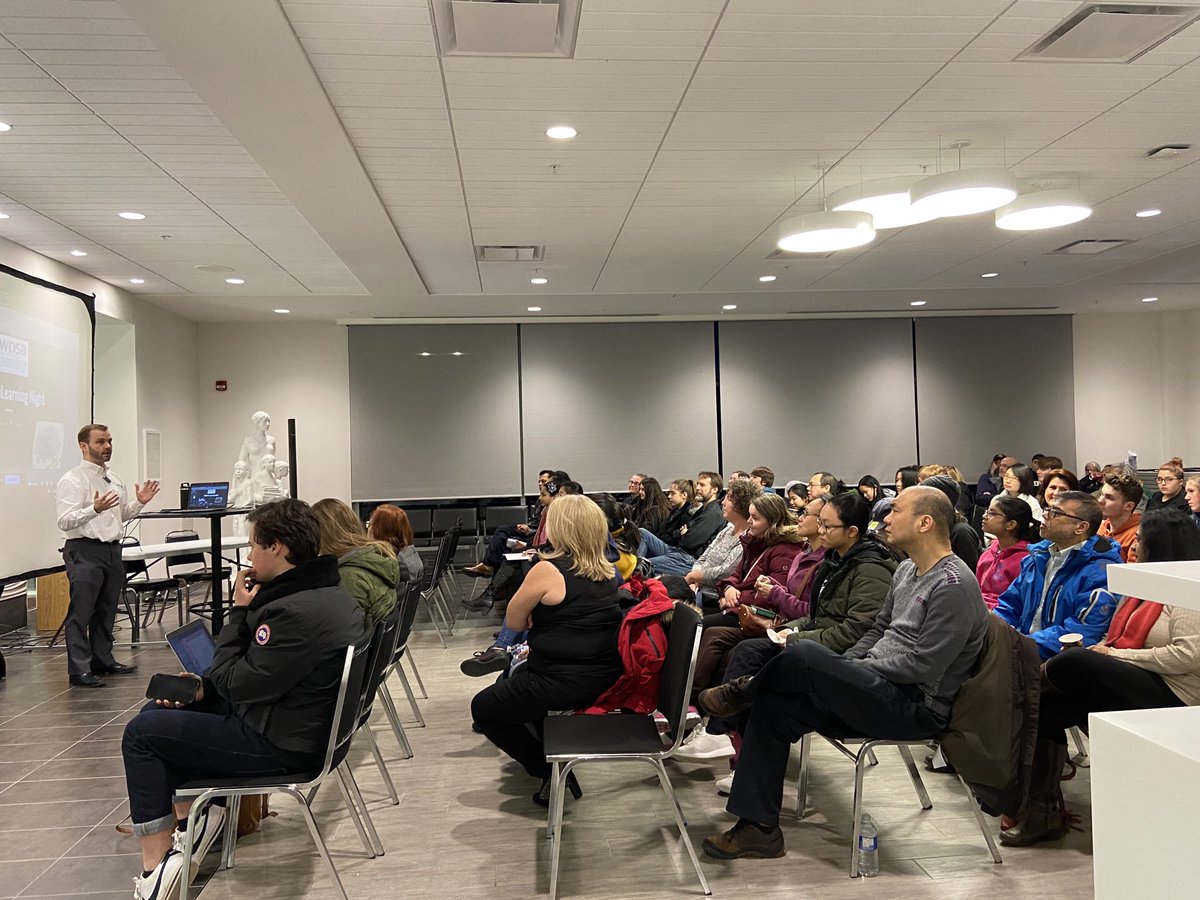 mrjallison's tweet image. Fantastic turnout for our eLearning Orientation/Information night! Packed house in person and online! Thanks for the support @polling @LibraryLady508 @KGrahamHWDSB @HWDSB_eLearning @bill_torrens @HWDSBLearning