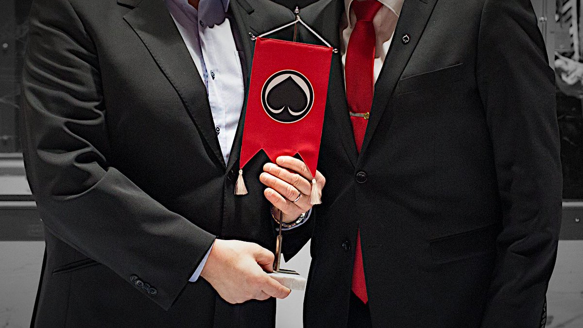PorinAssat's tweet photo. Etsimme vahvistusta myyntitiimiimme. Oletko huippumyyjä tai tunnetko sellaisen?

👉https://t.co/5KgK8i5o44

#Ässät #Liiga #YHDESSÄ https://t.co/LWBBq2MjdD