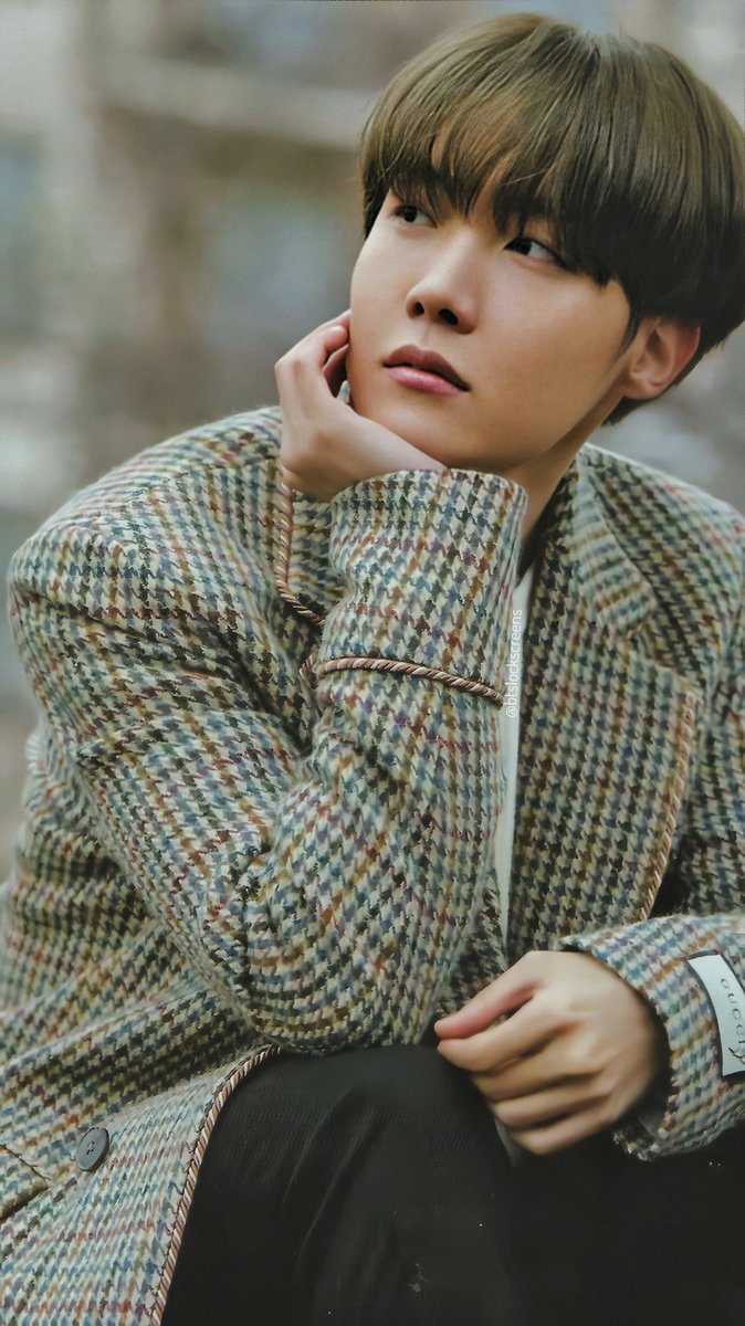 ᥫ Bts Winter Package J Hope Jung Hoseok Hobi Lockscreens Wallpapers Scan Cr Chimtae D