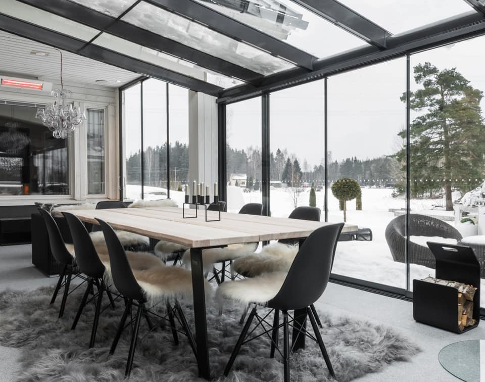 backyardexpo's tweet photo. Great #backyardinspo from @lumoncanada. Don't let the weather dictate how you spend your time outdoors.

#backyard #backyarddesign #backyardlife
#lifedonewell #outdoorlivingspace #luxurylife #luxuryoutdoorliving #luxuryliving 
#backyardretreat #outdoordesign
#backyardgoals https://t.co/FuAFo0v9oH