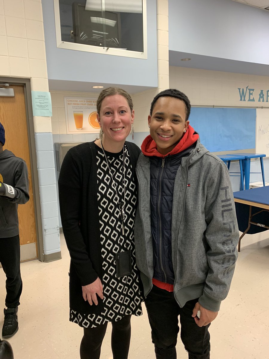 Ss always find you on those days you need it most &amp; remind you why you teach...the smiles on these <a href="/GrangerIPSD204/">GrangerMiddleSchool</a> #mustangproject kids’ faces was all I needed-that &amp; catching up w/ 1 of my most favorite science students ever... <a href="/NASA/">NASA</a>, I hope you are ready for this special kid!