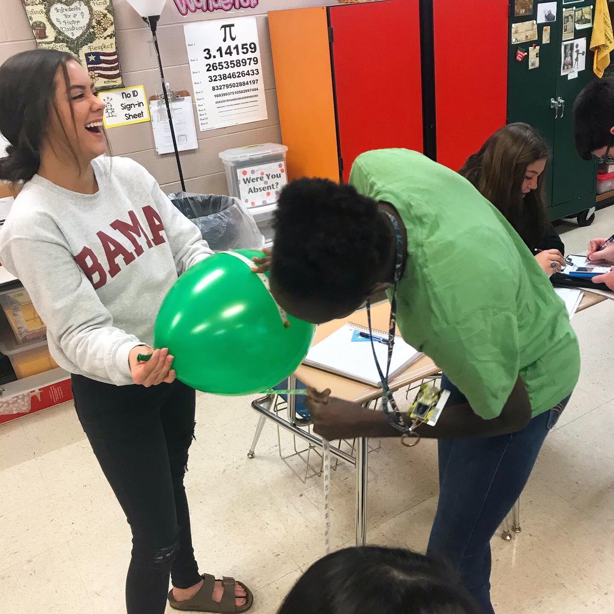 gtownjmo's tweet photo. Itβs been a tough but fun few weeks in AP as we transitioned from Differential to Integral Calculus.ππ #RelatedRates #RiemannSums #BalloonShrapnel #TinyPostIts @GreenWavePride https://t.co/V1uBNmdtYr