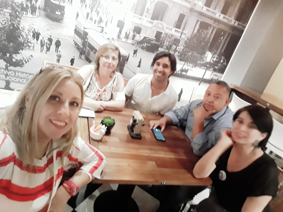 caminamos_ee's tweet photo. Hoy tuvimos la #2Reunion d la Mesa Ampliada #Epofs, #Raras o #Huérfanas, #Cuidadores y #PcD.
#Avanzando
#Ideando
Una vez finalizada la reunión aprovechamos d planificar nuestras próximas acciones como parte de #FenpofChile para el 29/02/2020.
#VamosConTodo🙌
#VamosPorMas💪 https://t.co/2XeOxPNhdR