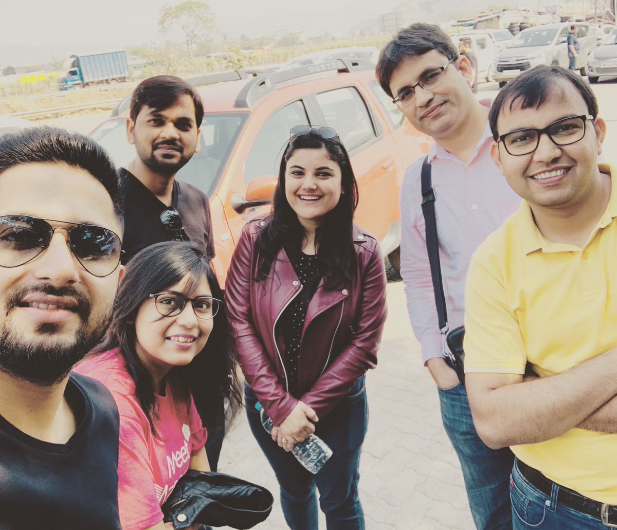 KamleshShama's tweet photo. #ranosys Megento Ninjas on their way to attend Biggest Magento Event In India #meetmagentoindia #magento #meetmagent #magentoninjas #wagento @mketika05 @rameshwarvyas @KamleshShama @vimalparihar @kcrajput @Anuradhabissa31 https://t.co/JZJs6dN0iL