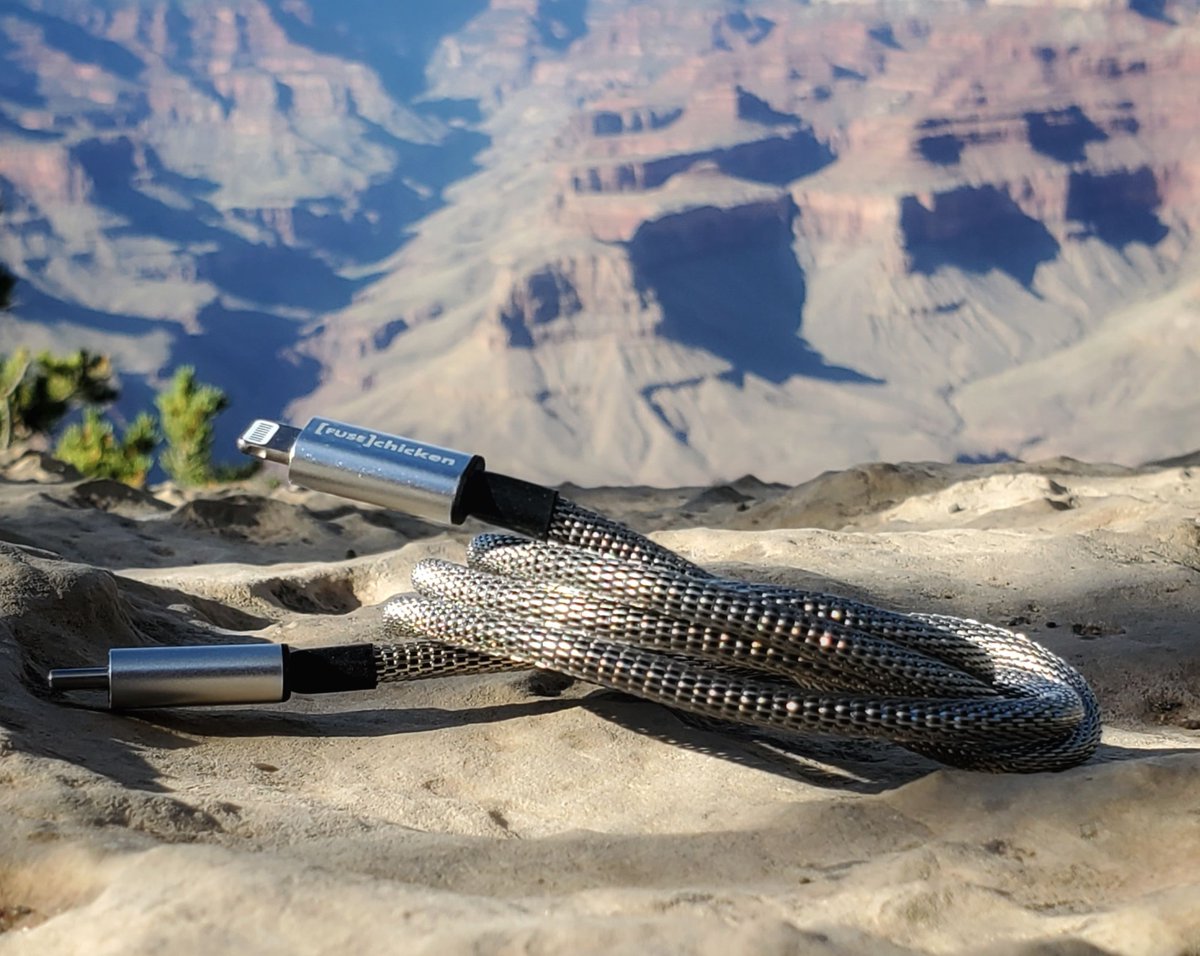 Fast charge your iPhone no matter where your adventure takes you!
buff.ly/2l7Mcbt