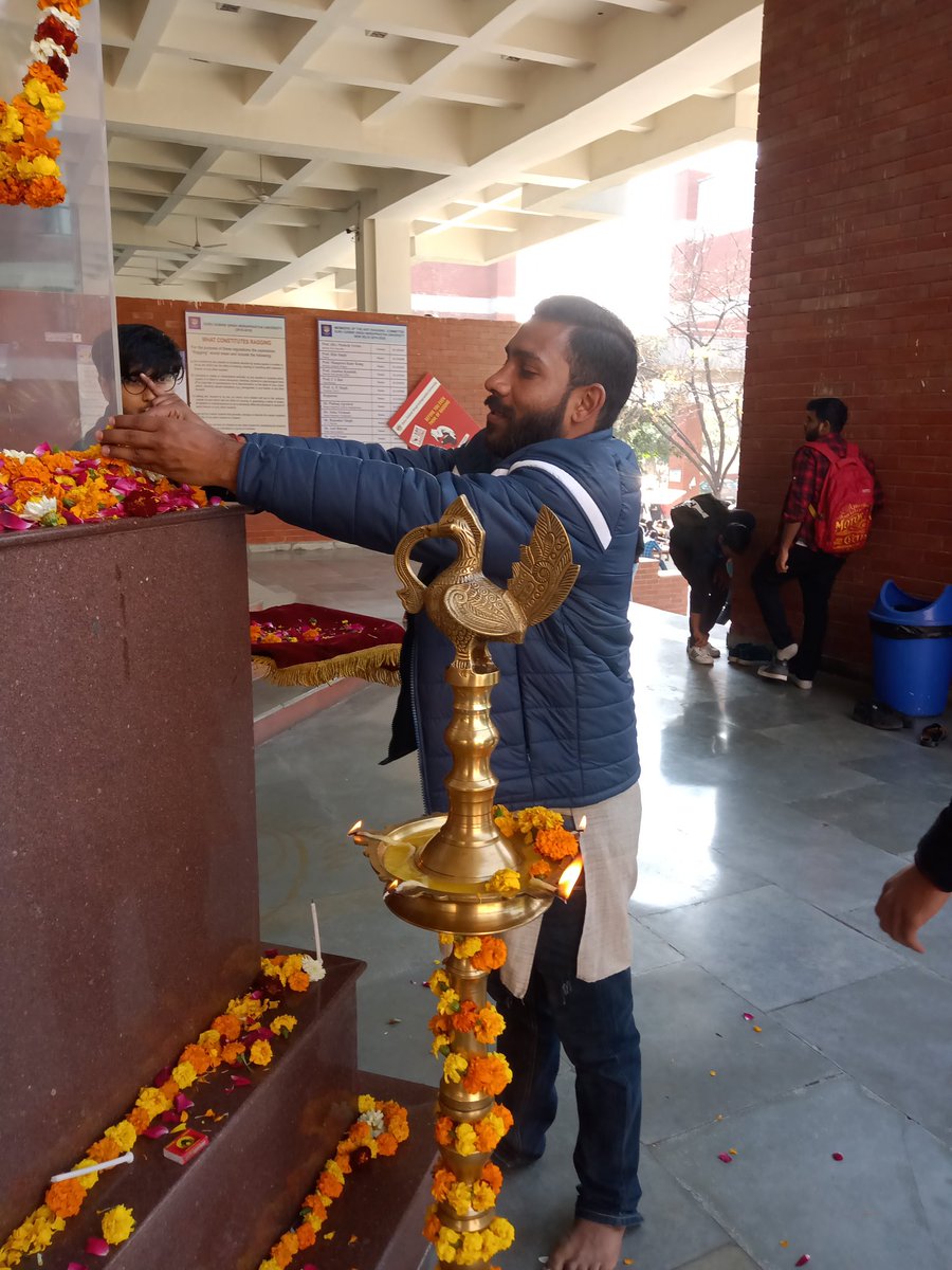 Avaneesh Bhatta (@avaneeshbhatt2) on Twitter photo On the occasion of Basant Panchami Saraswati Pooja was organised by the university <a href="/GGSIPUIndia/">Guru Gobind Singh Indraprastha University</a> students. Our respected Registrar <a href="/ravi_dadhich/">Ravi Dadhich</a> was also present in this event. On the occasion of Basant Panchami Saraswati Pooja was organised by the university <a href="/GGSIPUIndia/">Guru Gobind Singh Indraprastha University</a> students. Our respected Registrar <a href="/ravi_dadhich/">Ravi Dadhich</a> was also present in this event.