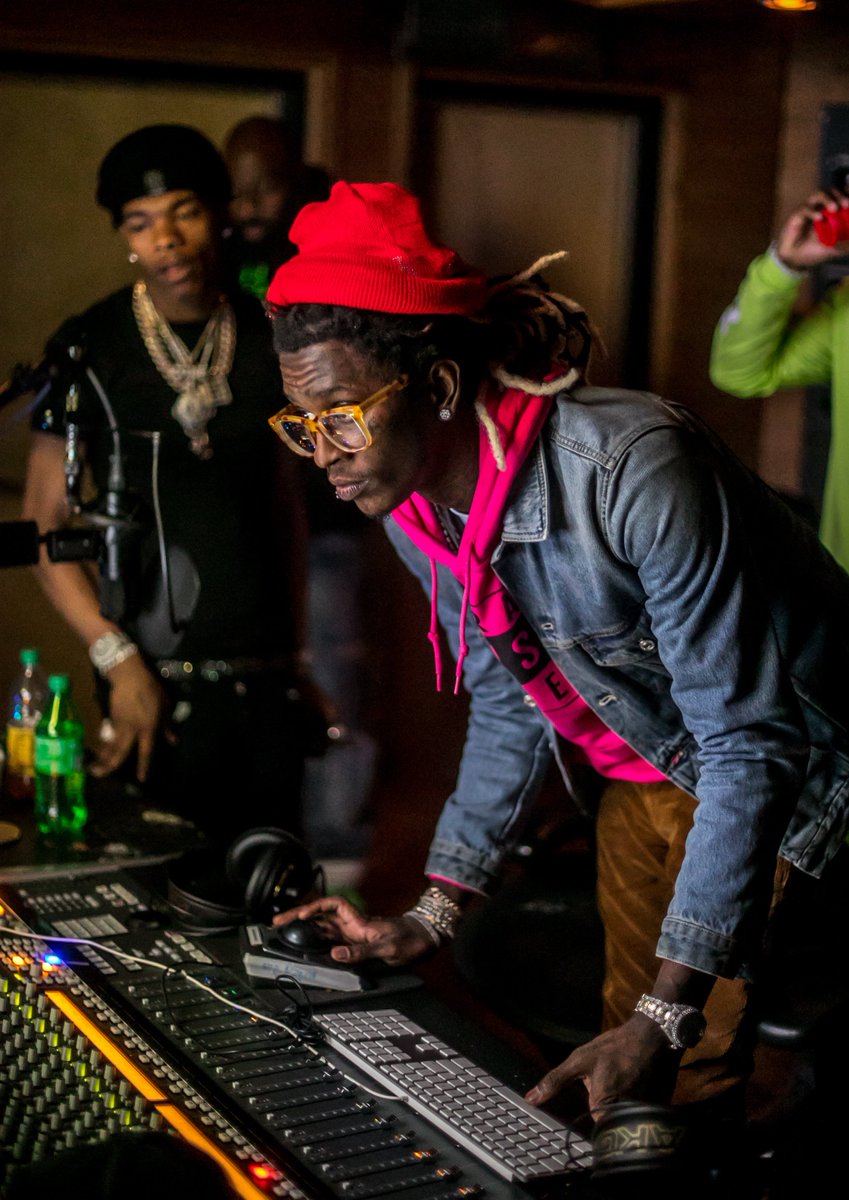 <a href="/thugvis/">thugger</a> Thug in the Matrix Fr