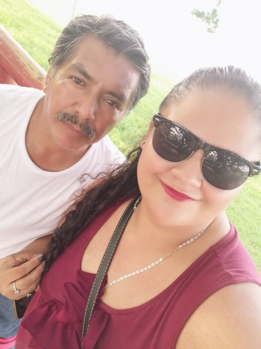 EliBO25's tweet photo. #girldad te amo papá ❤️❣️ https://t.co/fDVw3tiV9O