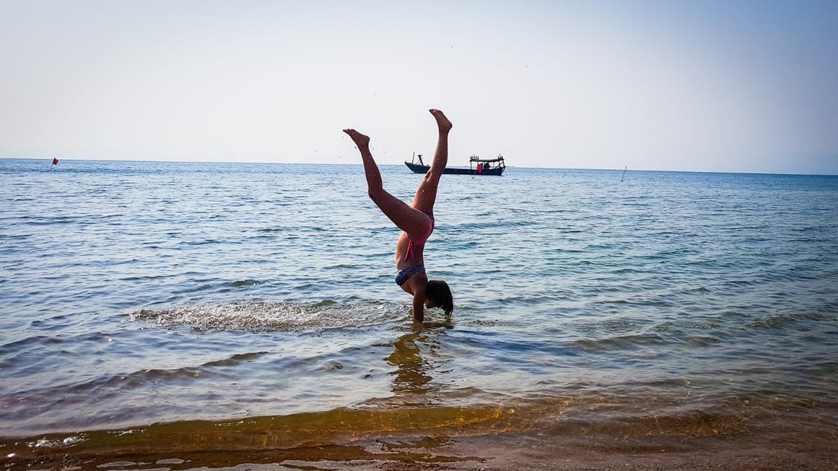 BEATyourBEST3's tweet photo. #Corestrength is important for more than just having killer abs. ⁠
Without a strong #core, you can't even do #handstands. ⁠
⁠
#BEATyourBEST can help you strengthen your core.
⁠
https://t.co/N980IwMYjv
#beautifulbody #motivation #core #abs #abdominal #sixpack #coretraining⁠ https://t.co/RNTnFkERfu