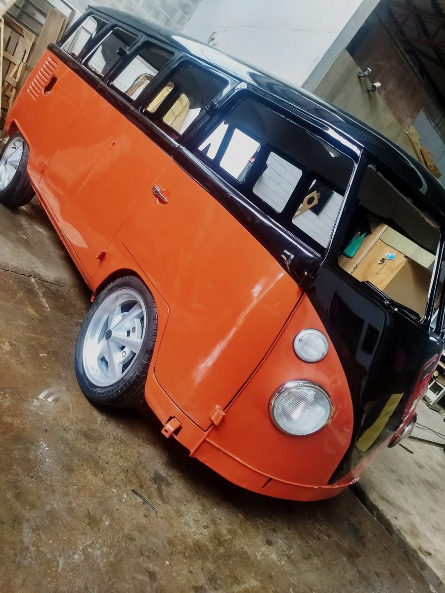 BRClassicCars's tweet photo. Almost finished for a customer.
#aircooled #vwbus #classiccars #vwcamper #vwsplitwindow #classiccarsforsale https://t.co/4bMR4UpV8Z