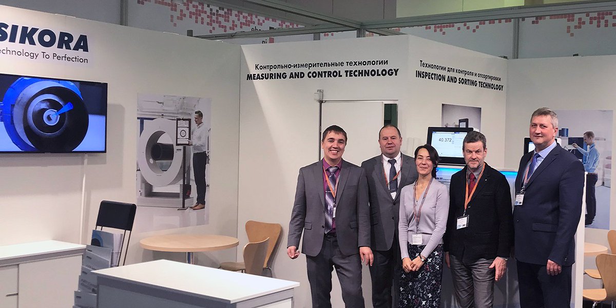sikoranet's tweet photo. Many thanks to our team from RU and UA for running our booth at #Interplastica2020 @german_pavilion presented by @BMWi_Bund organized by @MD_GmbH support and cooperation by @VDMAonline @AUMAeV #qualitycontrol #extrusion #materialtesting #NDT #MadeInGermany #Interplastica https://t.co/mHUBkiJEk4