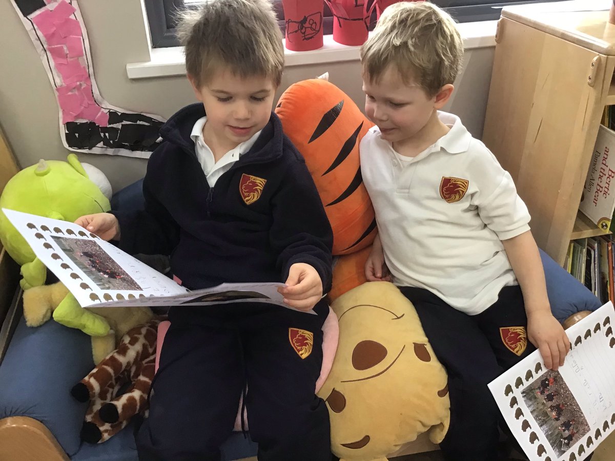 MoulsfordPP's tweet photo. This morning, Bobcats have shared their individual stories in class with each other .. I am going on a Gecko hunt!๐ฆIโm going on a Dragon hunt!๐ Please come and read their stories yourself ๐๐ค #mpsfun https://t.co/RDbVHqkzti