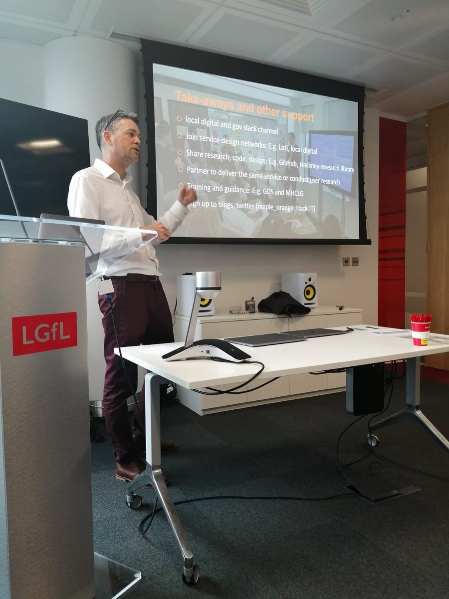 maple_orange's tweet photo. Great to be promoting service design to government IT leaders @SocitmLondon 
#servicedesign #productthinking #govdesign #userresearch #localgov https://t.co/bXPDwR3nw3