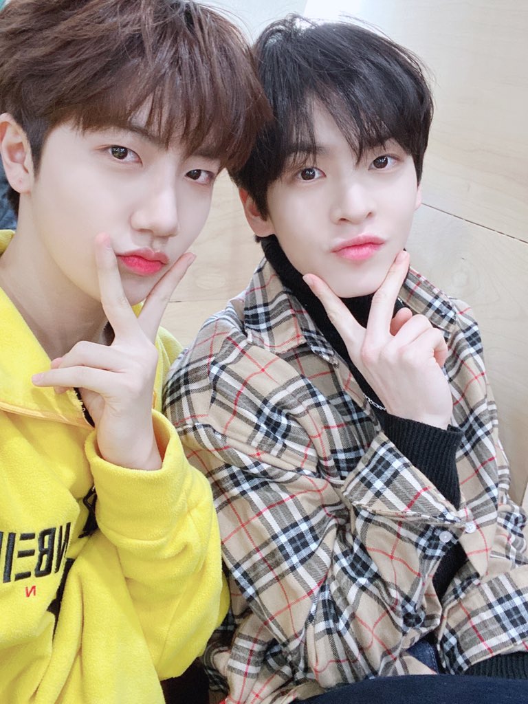 STARSHIPZ tweet media