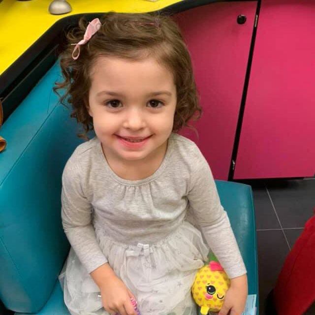 SnipitsAvon's tweet photo. Cute curly style by Cassie M at #snipitsavon #haircutbycassie https://t.co/45knB5oP1W
