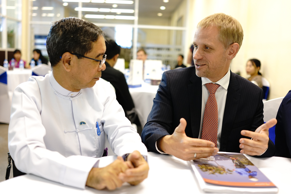 Myanmar Citizens Bank (MCB) launched the first commercial infrastructure financing instrument for energy sector in Myanmar: #Minigrid Equipment Loan for private companies.  We continue to engage private stakeholders and commercial banks to unlock financing for #electricityaccess
