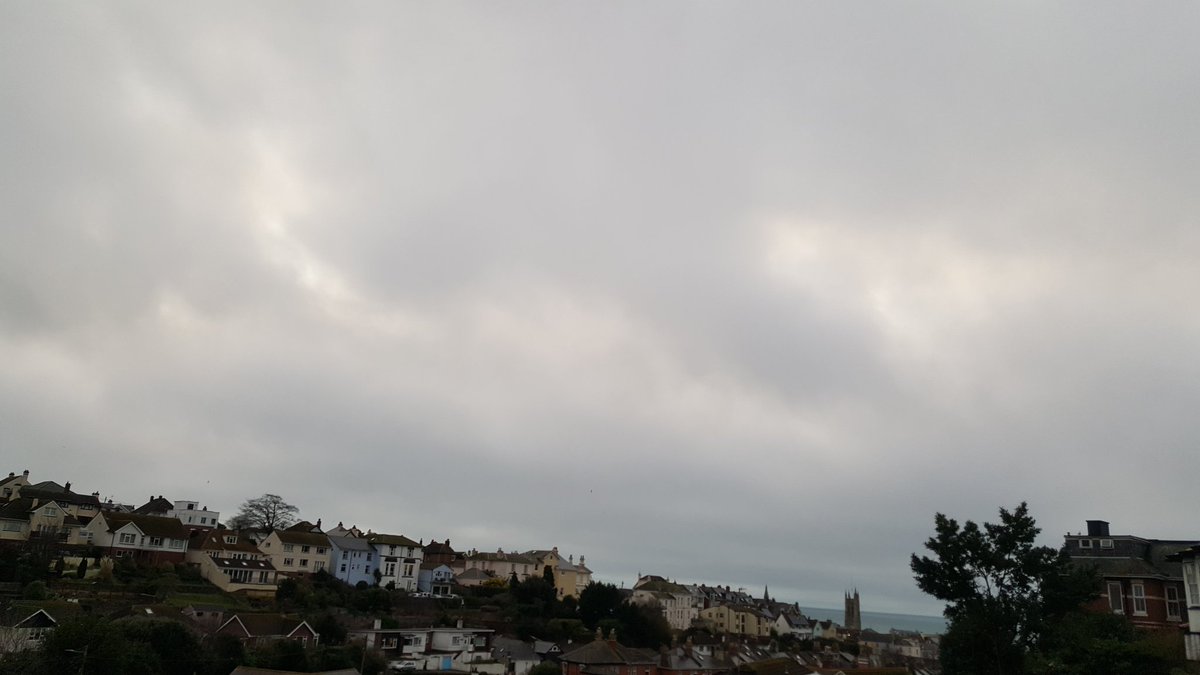 TeignmouthSkies's tweet photo. @kirknorthdevon @BBCDevon @laurajamesradio @SparksyOnRadio Wow! Lovely colours! These are the current skies in #Teignmouth #Devon #notsoinspiring https://t.co/NZFb0Bug4c