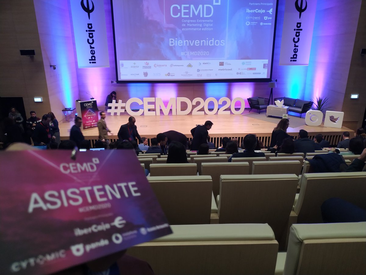 MartinMorientes's tweet photo. Ya estamos desde bien temprano en el Congreso Extremeño de Marketing Digital #CEMD20
📍Badajoz https://t.co/psuP0SvZIT