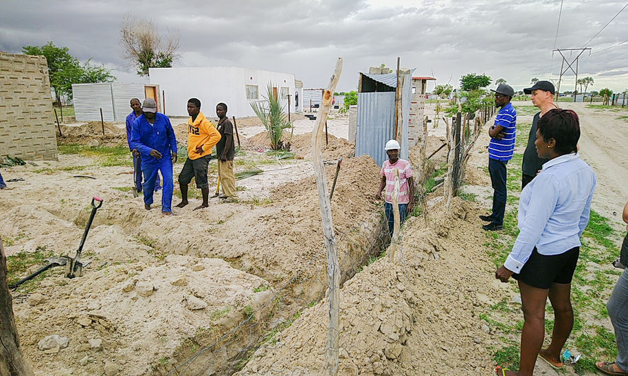 FinEmbWindhoek's tweet image. Finnish research project #FusionGrid is aiming to find alternatives for traditional electricity and network solutions. The project was piloted in Namibia: bit.ly/36Hg4Ns, bit.ly/2Gz5Ior. @AaltoUniversity @BusinessFinland @Ulkoministerio @newsonnbc