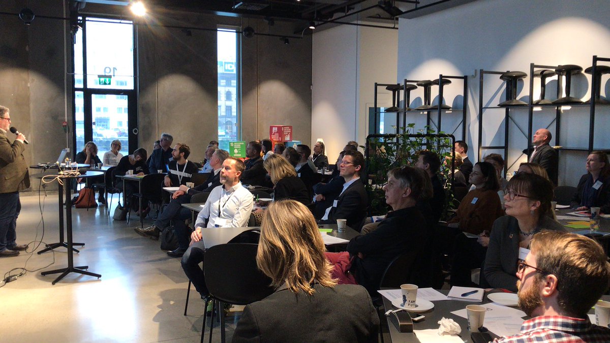 MalmöLundregionen har idag en spännande inspirationsdag! Vi blir allt mer sammanflätade mellan kommuner och regioner. Hur kan vi samverka än mer?