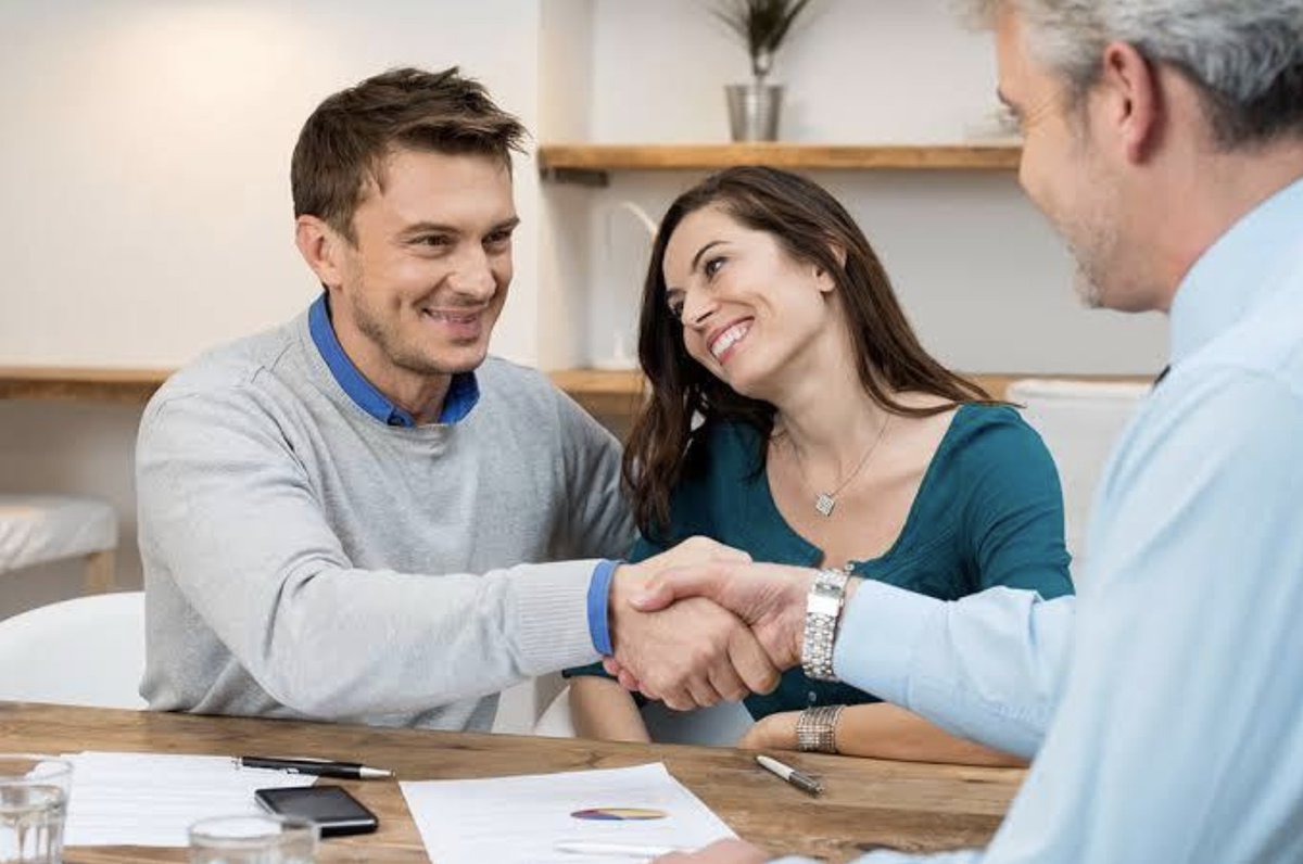 Ennik_Estates's tweet photo. The clean and straight route to a best-outcome home purchase
Read more of the latest opinion piece by CEO and Founder, Ronald Ennik
https://t.co/CzwxOeYO9k
#EnnikEstates #realestate #property #luxury #luxurylistings #luxurylifestyle #luxuryhome #johannesburg #southafrica #home https://t.co/ZULLcqVMxP