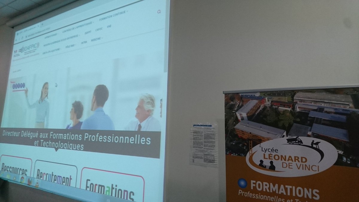 SRAFPICABDX's tweet photo. [Formation continue] 1ère journée de formation des DDDFPT @acbordeaux au lycée Léonard de Vinci #Blanquefort #Gironde
#Alternance #Apprentissage #Mixite #Voieproessionnelle #voietechnologique 
 @DireccteAquit @maeebdx 
➕ 🔗 https://t.co/sh84xWeB4o https://t.co/6AVZZxH2Ax
