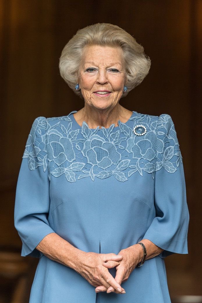 A very happy birthday to HRH Princess Beatrix, former HM Queen Beatrix I.  