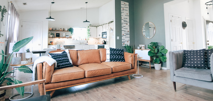 BBalwaysthere's tweet photo. The average house price in the UK currently stands at £235,298 - but are there any ways you can add more value to your property?

Here are 11 ways you can potentially add value to your property!💷🏘️

#property #movinghouse

https://t.co/2ZaBOrf6Uu https://t.co/HoJuCqA6JE