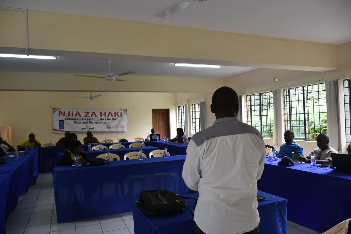 ManyattaYouth_m's tweet photo. CSOs meeting on matters security.
#CSOsSecurity
@AnikaTv_ke
@ManyattaYouth_m https://t.co/Baz48w9GUV