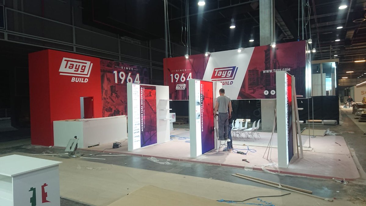 Industrias_TAYG's tweet photo. Nuestro stand está casi listo para comenzar el próximo lunes @Cevisama. 👏🏼
⇨ N2 P3 D52
#cevisama20 #TaygBuild #construcción https://t.co/ia1hnsoerI