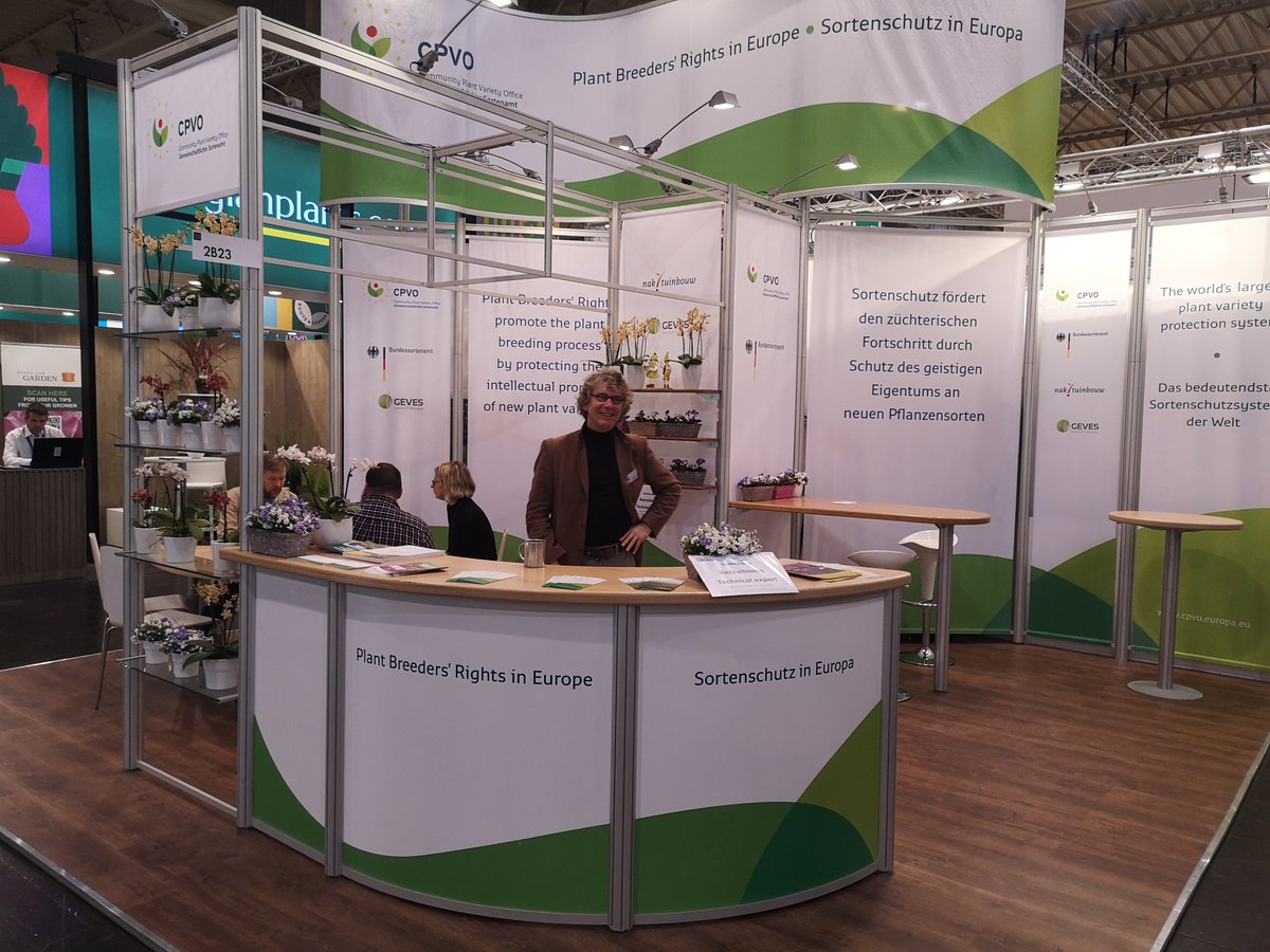 If you are at #IPMEssen, pass by our booth located in hall2 b23 where our colleagues from  @naktuinbouw and @CPVOTweets, @GEVESGip & #Bundessortenamt are ready to provide information on #PlantBreeders and how to protect #NewPlantVarieties