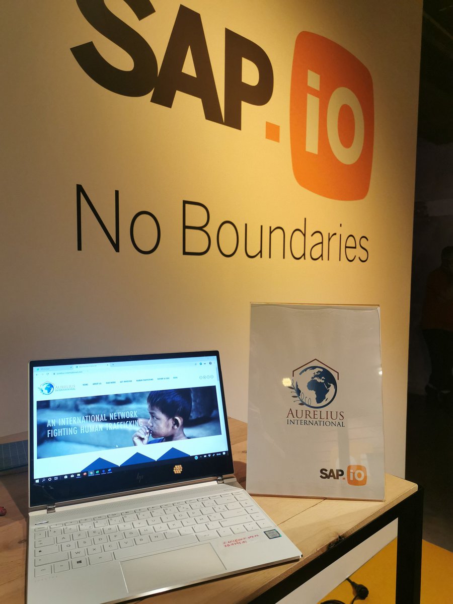Aujourd'hui on est à la <a href="/MaddyKeynote/">Maddy Keynote IA</a> avec <a href="/SAP/">SAP</a> et <a href="/LesDetermines/">Les Déterminés</a> ! C'est le premier stand pour #AureliusInternational et l'occasion de parler du pouvoir du numérique au service de la lutte contre la #traitedesêtreshumains. Alors n'hésitez pas à passer nous voir :-)