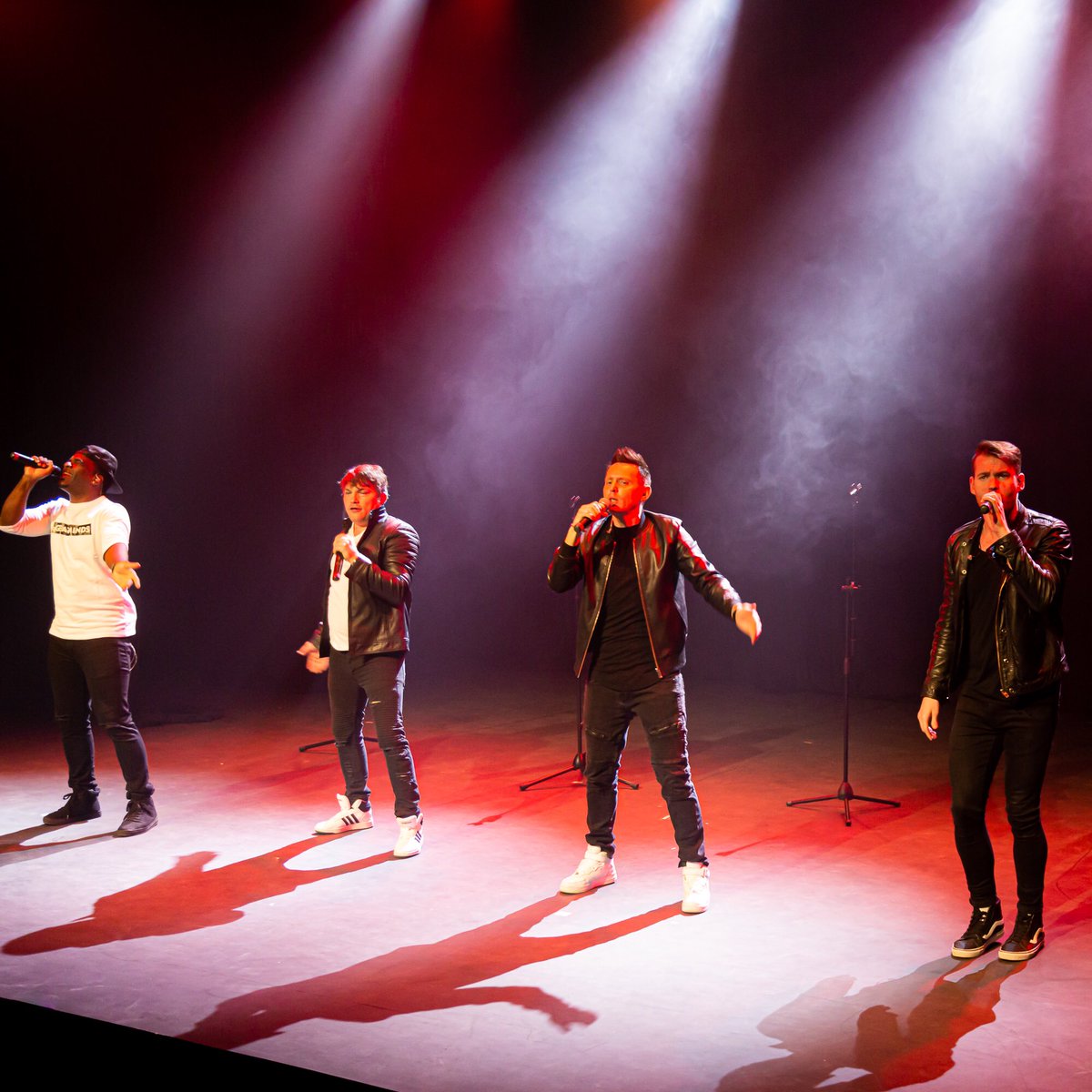 ShjFringe tweet media