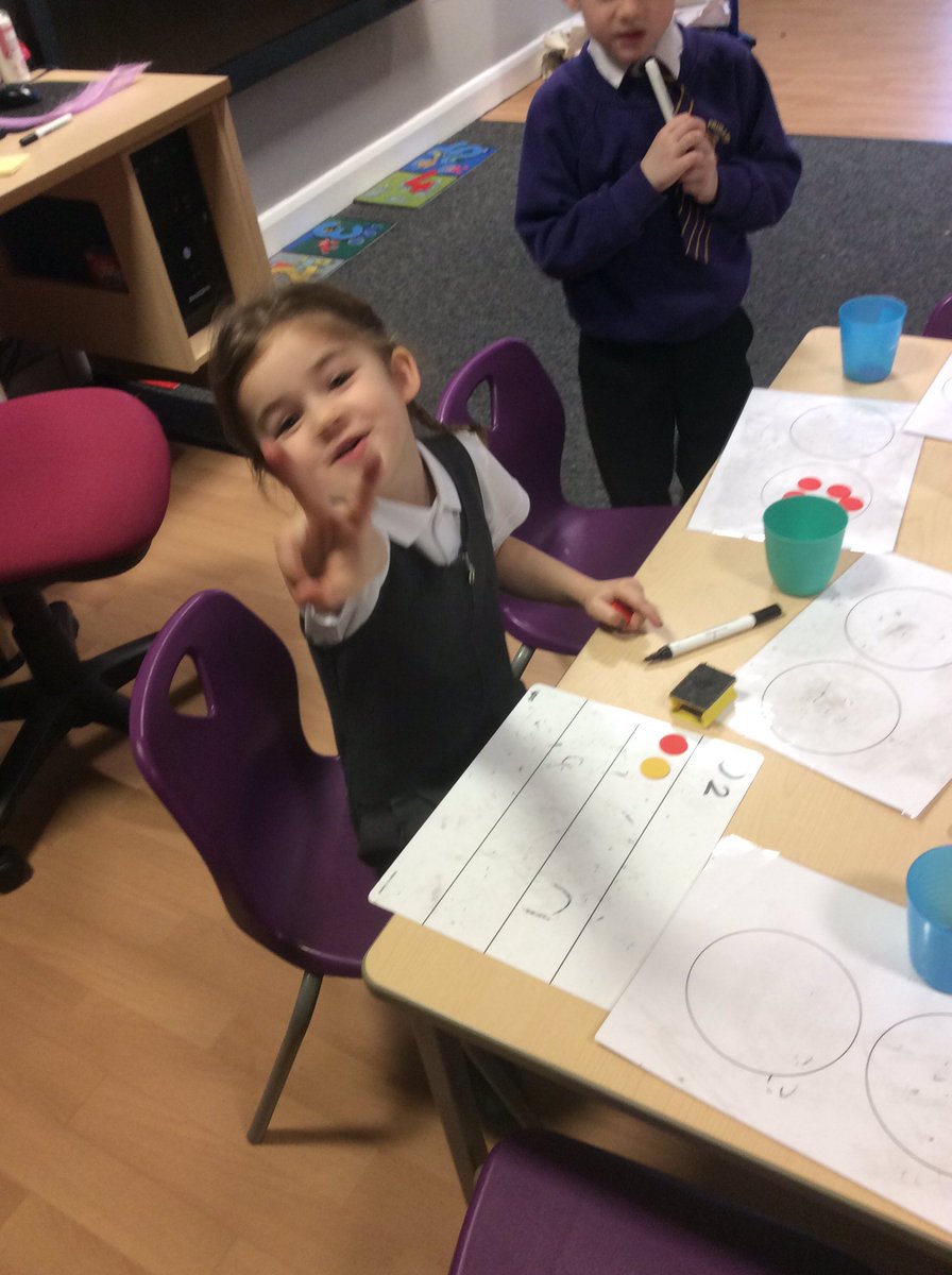 Mrs M Gallagher tweet media