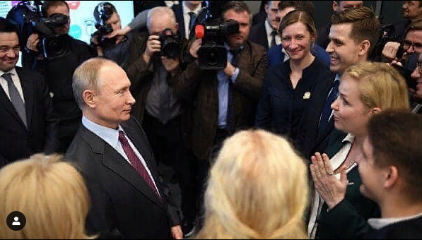 OPLuber's tweet photo. Председатель #оплюберцы Петр Ульянов принял участие во встрече с Президентом России В.В. Путиным и задал ему вопрос. Беседа дос��упна в сториз Ульянова в инстаграм https://t.co/OvegkOdpwa
#владимирпутин #президентрф #красногорск #дпмо https://t.co/3mRc4vIQUC