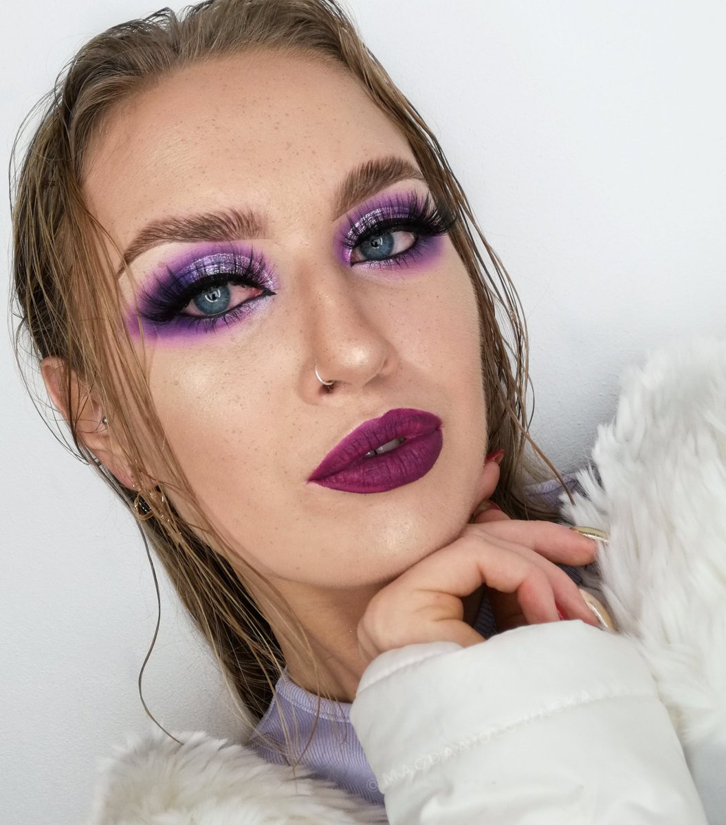 MagdaGowacka's tweet photo. @pharmaceris.by &amp; @gerardcosmetics BB grace  @anastasiabeverlyhills Sun dipped 
@lauramercier glow skin 
@anastasiabeverlyhills contour cream kit Brow gel 
@plouise_makeup_academy 0,5
@mmmmitchell me myself and mmmmitchell palette @bperfectcosmetics @staceymariemua 
@avon_polska https://t.co/MsCl4DQCvt