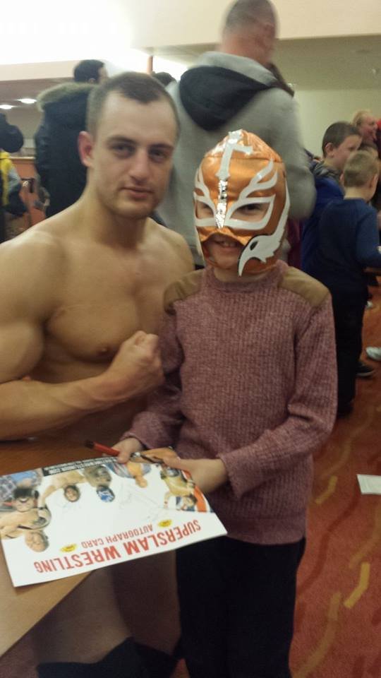 WWEFigsReview's tweet photo. 5 years ago today I met @ZackGibson01 https://t.co/ROOOjVEgmB