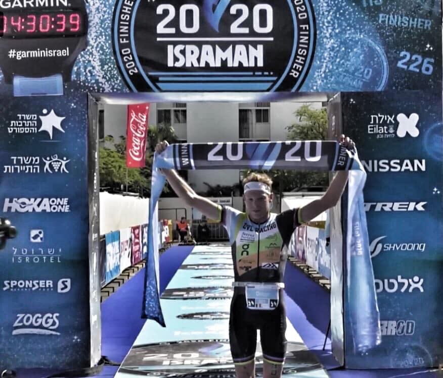 3athlon_BE's tweet photo. De Belgische triatleet Diego Van Looy heeft voor het derde jaar op rij de Israman 113 gewonnen en zorgt zo voor de eerste Belgische internationale triatlon overwinning van het seizoen 2020. @VanLooyDiego #Israman https://t.co/XY9qwQdKgl https://t.co/4NPD7TZEBf
