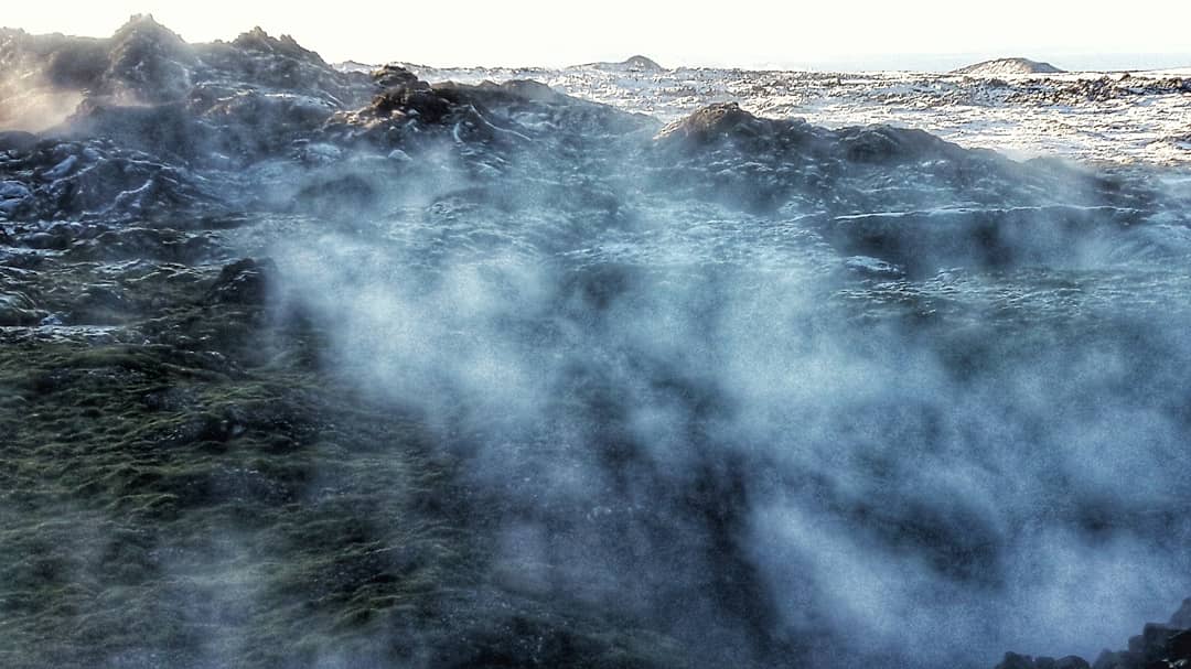josslu9's tweet photo. Rodaje en el volcán de Grindavik para el documental "Lobster Soup" producido por @suicafilms y dirigido por @AndreuMola @rafamoles https://t.co/8k80vF37IS