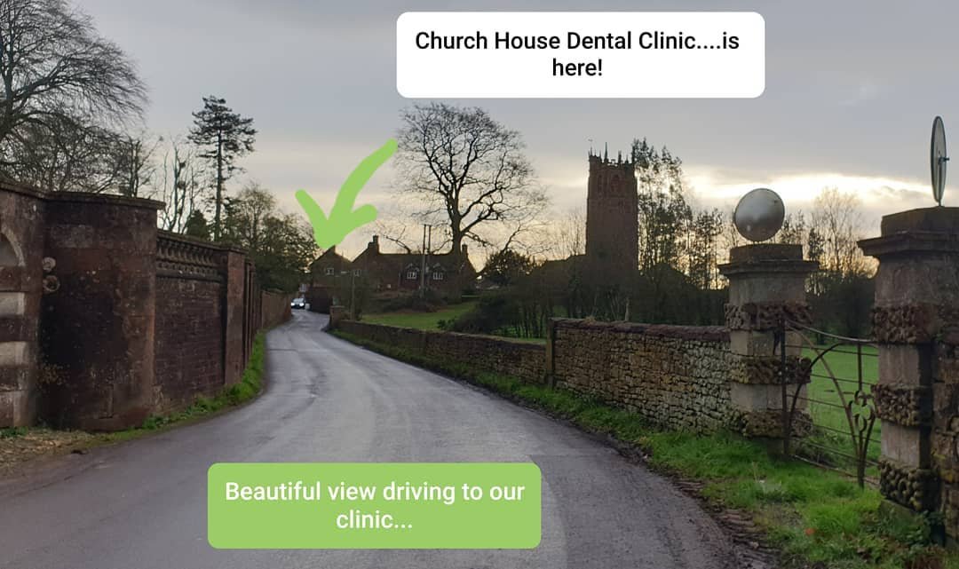 Beautiful drive up to our Clinic! 😍

#lovewhereyoulive #countryside #thechurchnextdoor #churchhousedentalclinic #bishopslydeard #taunton