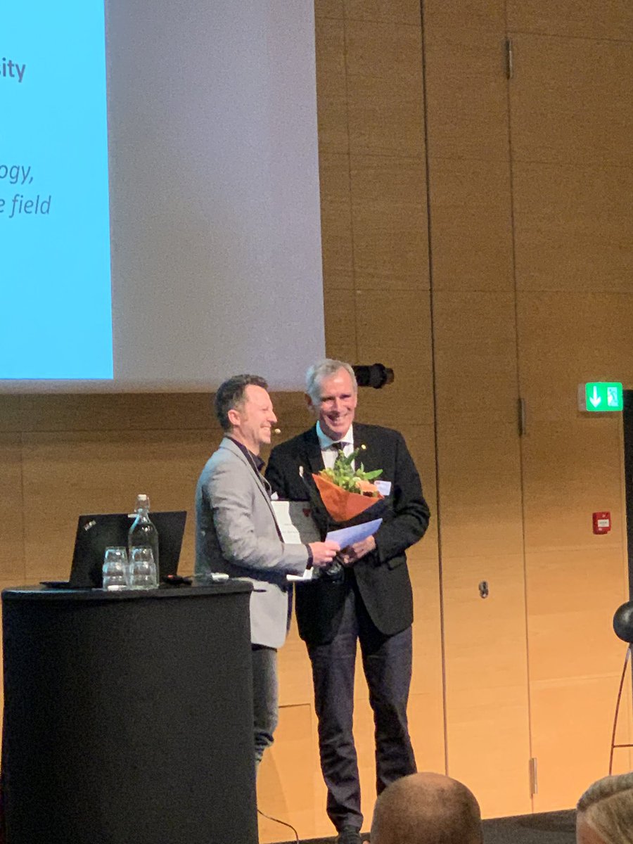 ChristianAOlsen's tweet photo. Big congratulations to @ThomasBPoulsen on recieving the Torkil Holm Foundation Award. Well deserved Thomas! https://t.co/cZEILPzJt6