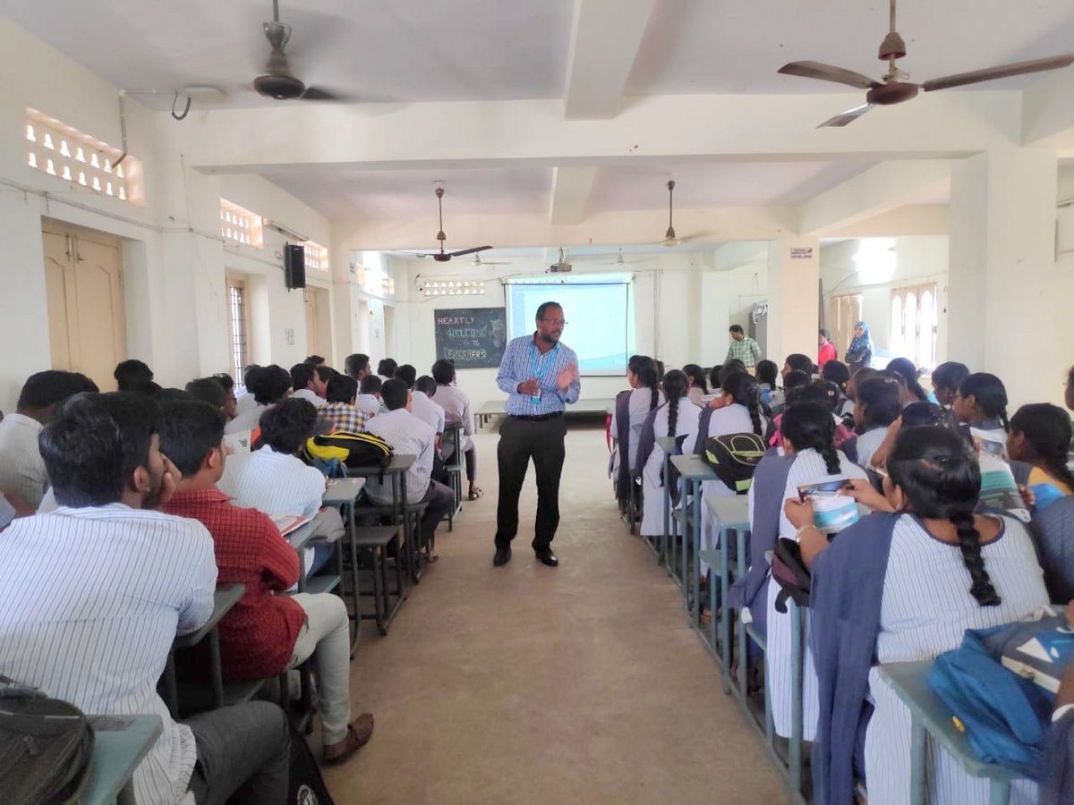 AnudipF's tweet photo. Anudip team from Vijayawada organized a free career awareness seminar at Prabhas degree college, Andhra Pradesh.
To know more about us please visit our website: https://t.co/Wm45i8CNJu or WhatsApp at 8145 111 444 or write to publicrelations@anudip.org
#careerexploration #Anudip https://t.co/0MMDLXbwNH
