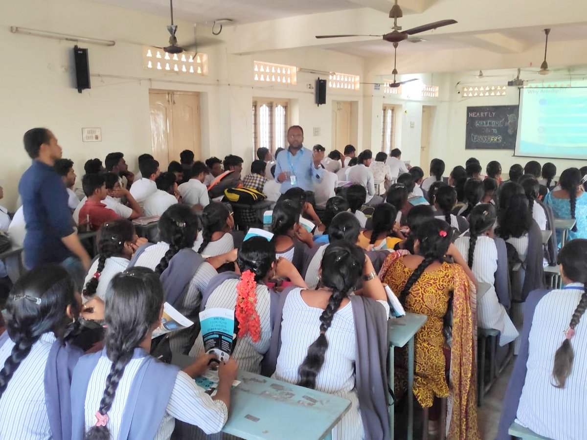 AnudipF's tweet photo. Anudip team from Vijayawada organized a free career awareness seminar at Prabhas degree college, Andhra Pradesh.
To know more about us please visit our website: https://t.co/Wm45i8CNJu or WhatsApp at 8145 111 444 or write to publicrelations@anudip.org
#careerexploration #Anudip https://t.co/0MMDLXbwNH