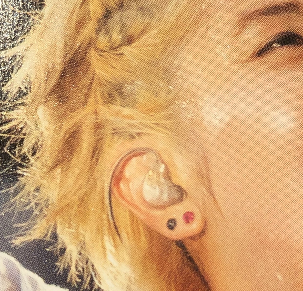大人気のダブルハートピアス💕💕 ホワイトとピンクがございます