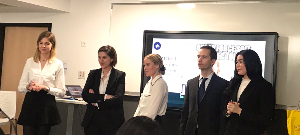 MelaniePrz_'s tweet photo. 📲👏🏼 Bravo et merci pour cette masterclass sur la transformation digitale du secteur de l’immobilier, riche en informations @ImmoLabDMB #ImmoLabDMB #MBADMB #TransfoNum #PropTech https://t.co/amvQUaYlxD