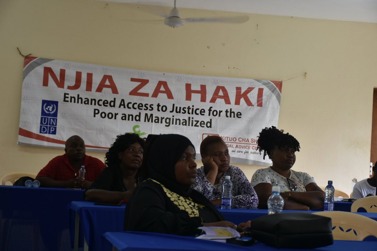 ManyattaYouth_m's tweet photo. Meeting supported by UNDP
#CoastalCSOsMeeting
#CSOsSecurity
#pwaningoweek
@AnikaTv_ke
@ManyattaYouth_m
@clergy_women https://t.co/ghu5L8Qo32
