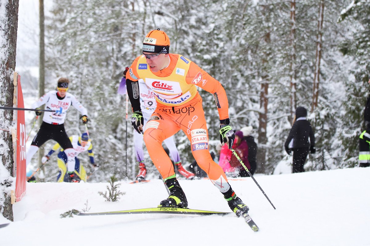 schiihto's tweet photo. Jämin Jänne 1, Skiteam 105 ja Pohti Skiteam 1 voittivat alkueränsä miesten parisprintin karsinnoissa. Finaali alkaa klo 14. Vielä ehtii hyvin kisapaikallekin seuraamaan, ketkä vievät talven ensimmäiset SM-mitalit 🎖
 #smvöyri #schiihto  #hiihto
Kuvat: Heidi Lehikoinen https://t.co/ZSatLL9pd1