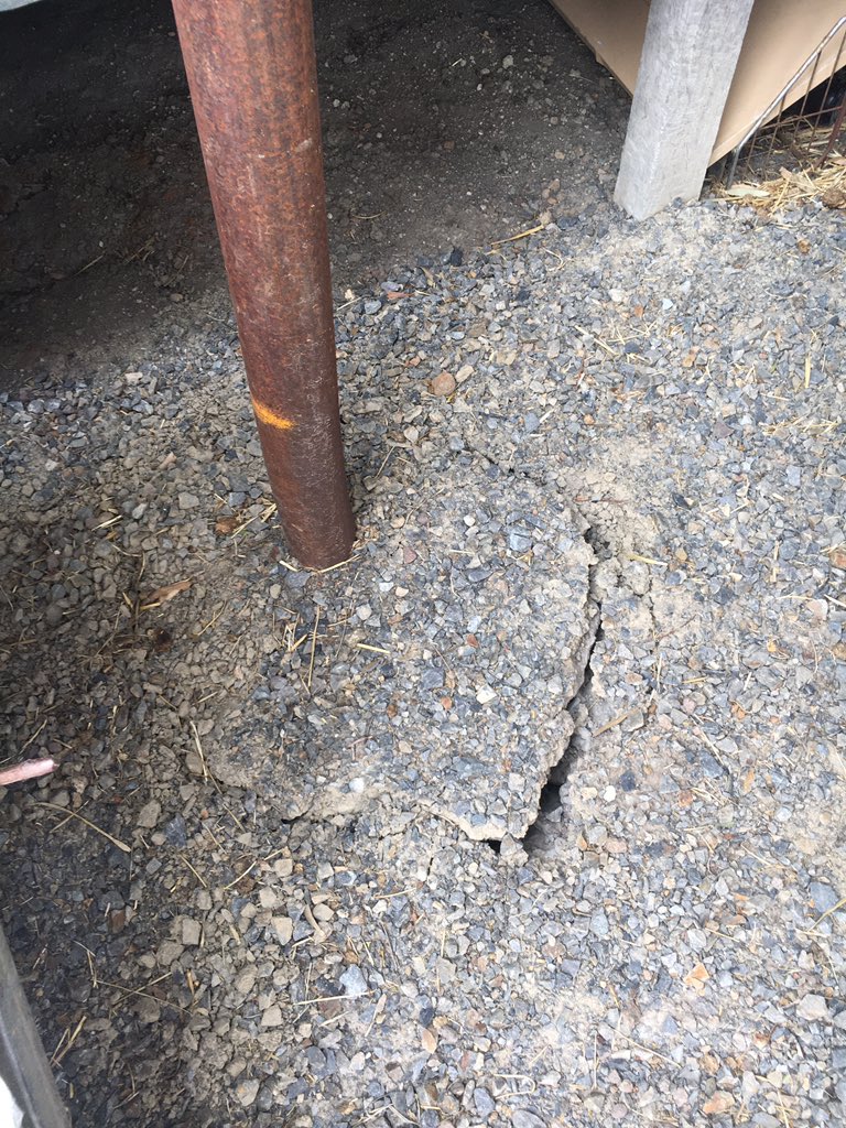Had a bit of a mini cyclone at home this arvo. Carport roof blew clean over the house and ended up at the front fence at driveway. Machinery shed roof was also a victim by getting ripped clean off. Bits of Roof Battens were 40m away from the shed 😳. Never seen anything like it