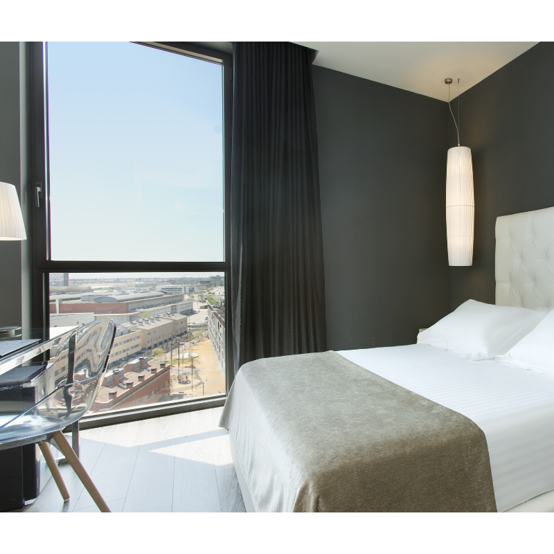 SB_Hotels's tweet photo. ¿Buscando plan para el fin de semana?  Disfruta de la magia de #Barcelona y relájate en nuestro #hotelSBplazaeuropa 🤩
.
#SBhotels #MediterraneanUrbanConcept #BCN #viajar #weekend #tourism #turisme #discoverworld #travelmood #besthotel #hotelbcn #relax #hotelservices https://t.co/dBQCgqyY64